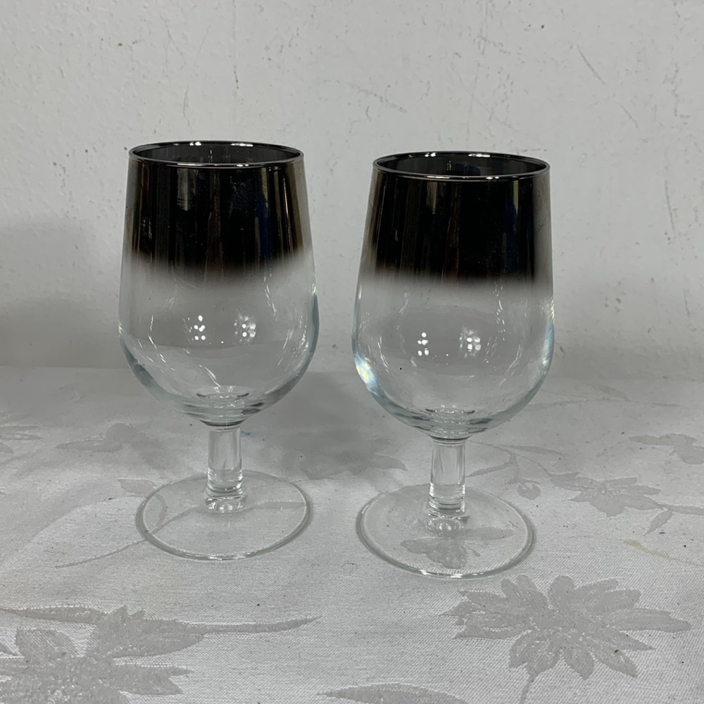 Set of 2 Silver fade goblets